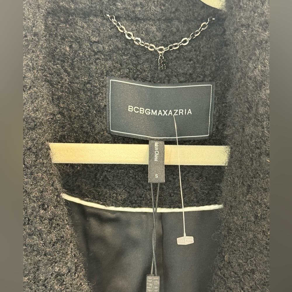Bcbgmaxazria double breasted boucle coat - Picture 5 of 5